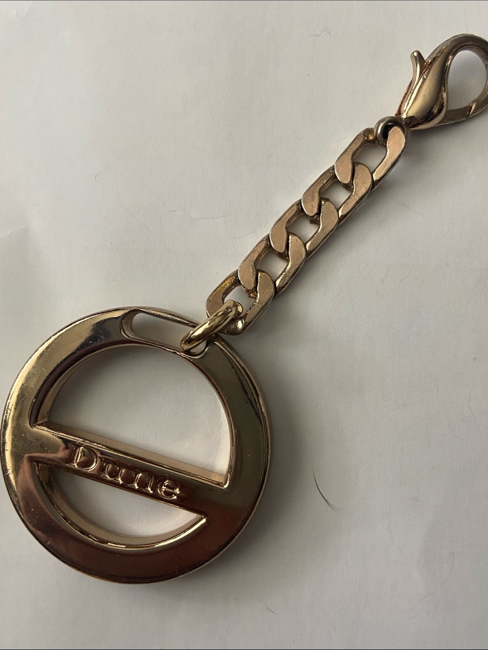 Dune Gold Tone Logo Chain Keyring -